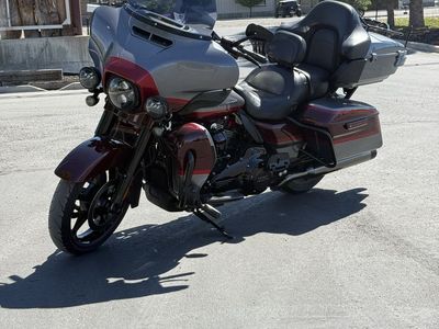 2019 Harley-Davidson CVO Street Glide Ultra