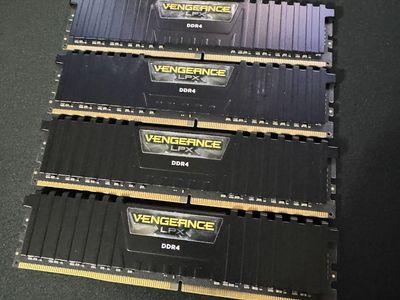 128gb DDR4 3200 CL16 RAM Corsair Vengeance LPX cmk128gx4m4e3200c16 (4 x 32gb)