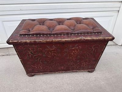 Vintage Hand-Painted Wooden Storage Chest with Tufted Leather Top
