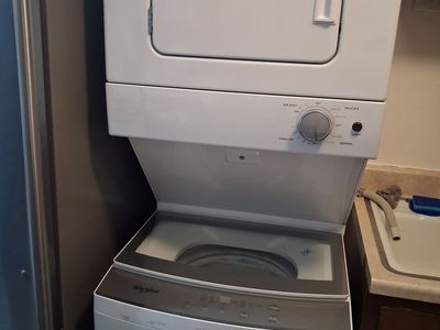 Whirlpool Stacked Washer Dryer Combo Unit White Electric