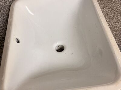 Kohle RECTANGLE UNDERCOUNTER LAV