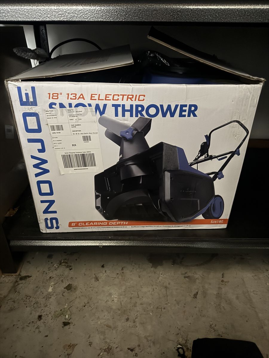 Snow Joe Electric Snow Blower