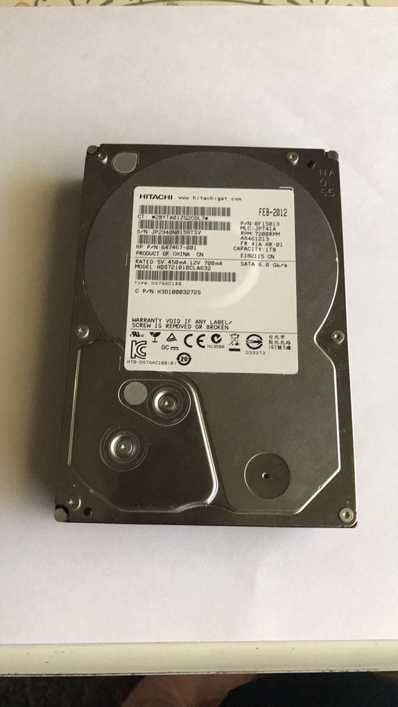 1 Tb Hitachi Hard Drive. Sata 3.5