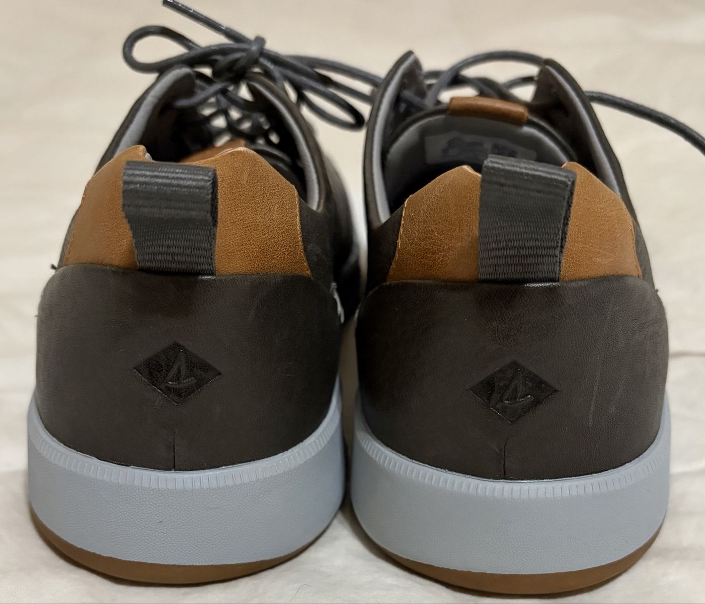 Sperry Top Sider Men’s 10  Lace Up Dark Chocolate