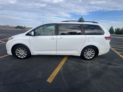 2014 Toyota Sienna L 7-Passenger
