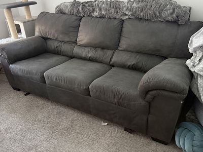 Gray Pull-Out Sofa Bed Couch - Functional and Versatile