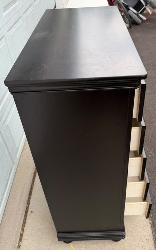 Main image 5