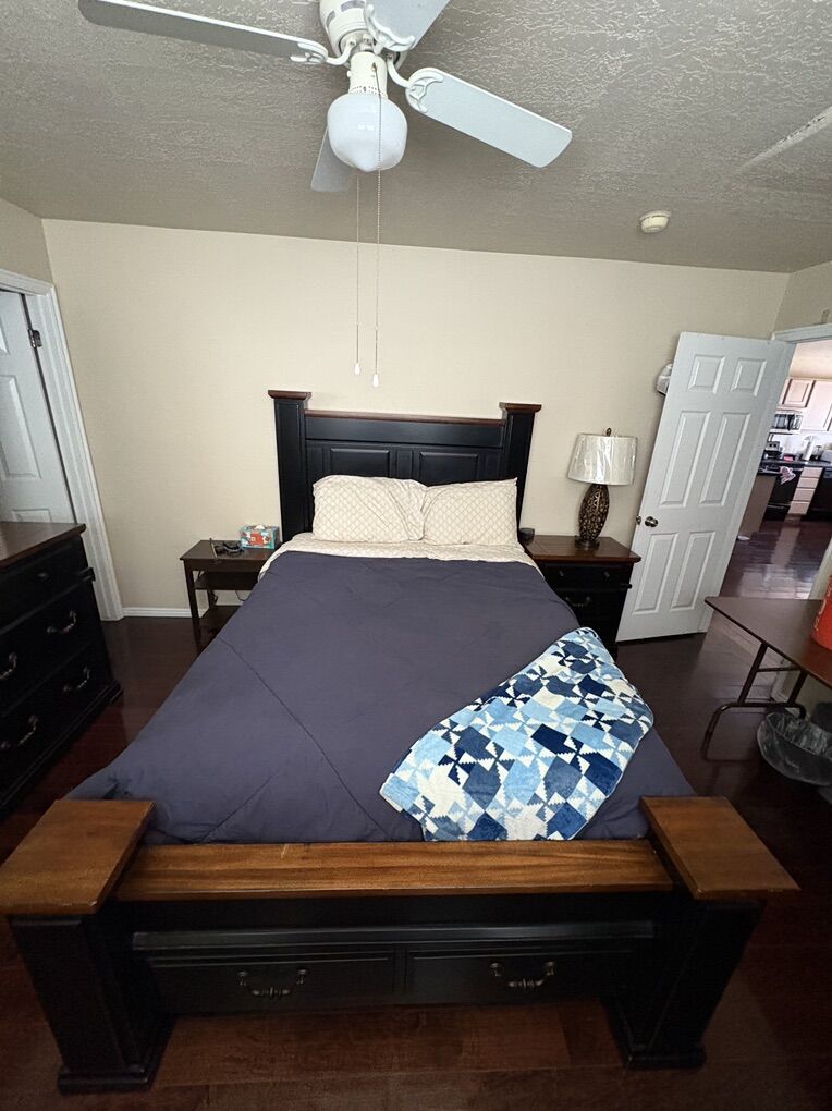 Queen Size Bed furniture Set