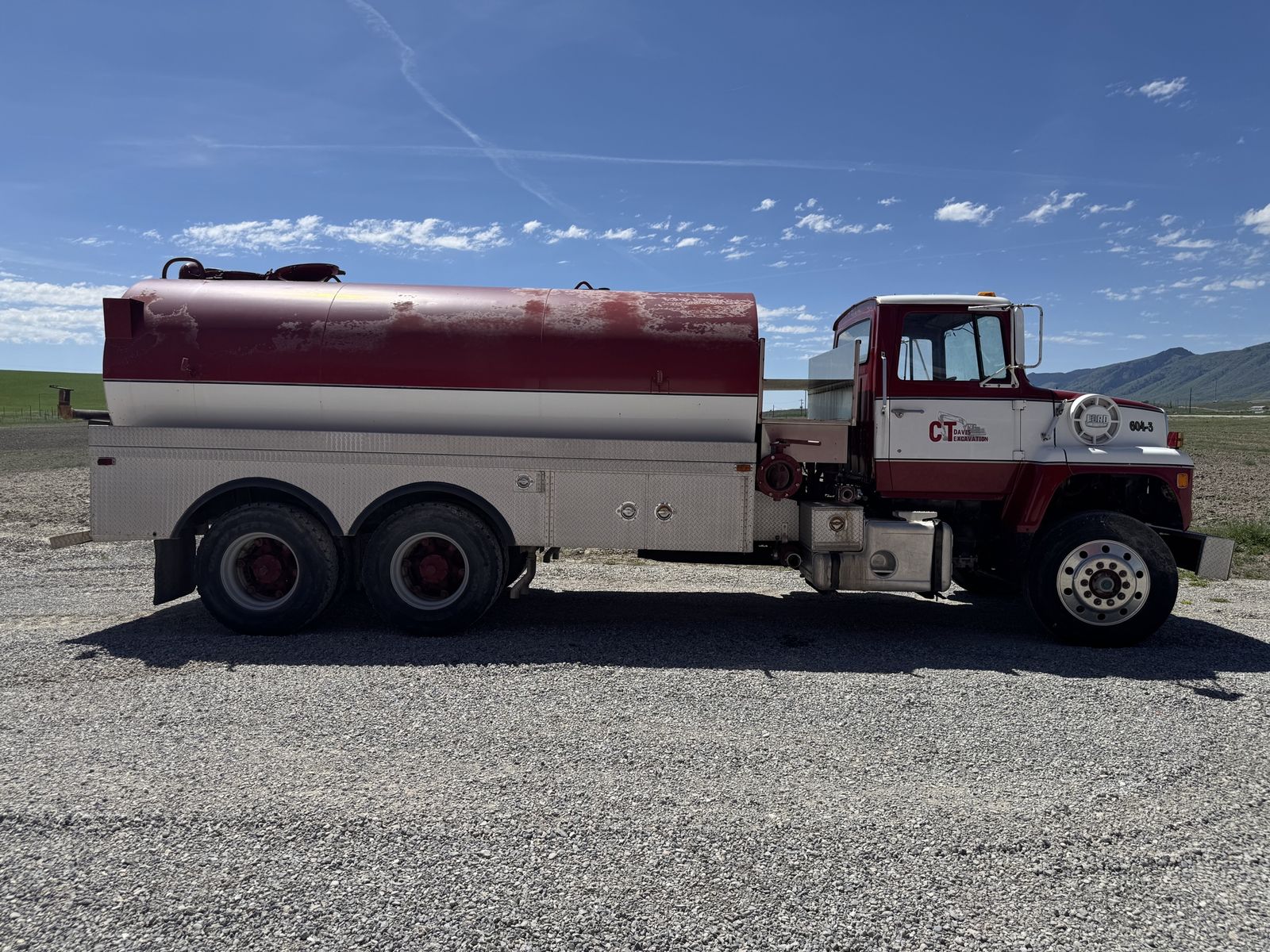 Ford 9000 Water Truck with Tank