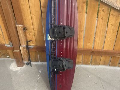 Connelly Blade Runner Kneeboard with Adjustable Bindings