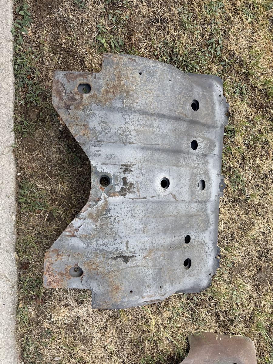 1st Gen Tundra & Sequoia OEM skid plate