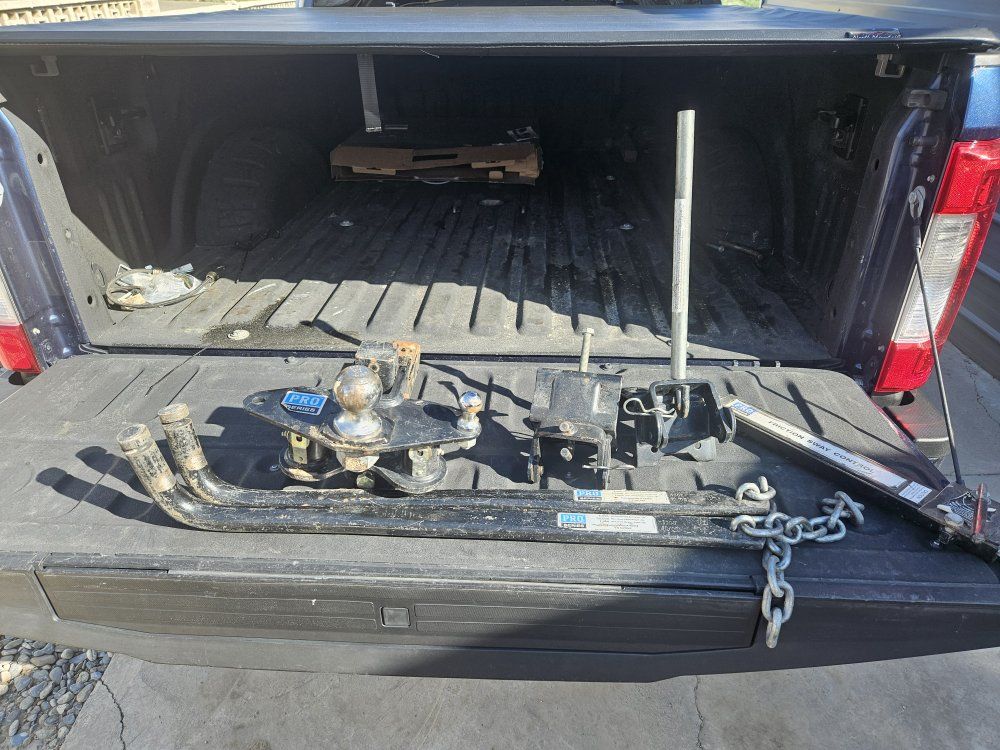 10k Equalizer hitch with sway control