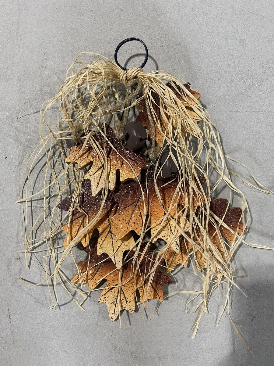 Fall Leaf Door Decoration