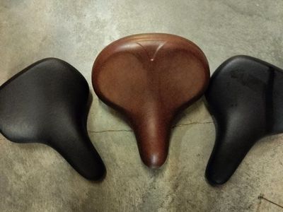 Premium E-Bike Seat Bundle – 3 Seats + 1 Promax Seatpost – Like New