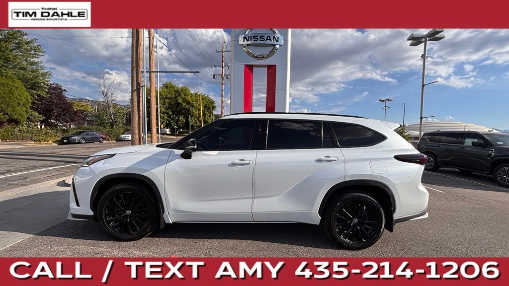 2023 Toyota Highlander XSE