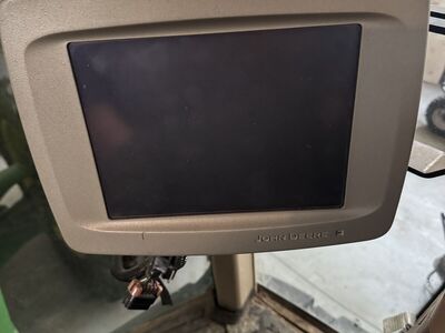 John Deere GPS screen