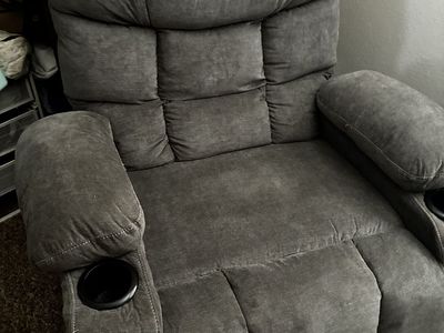 Reclining lift chair with heat and massage