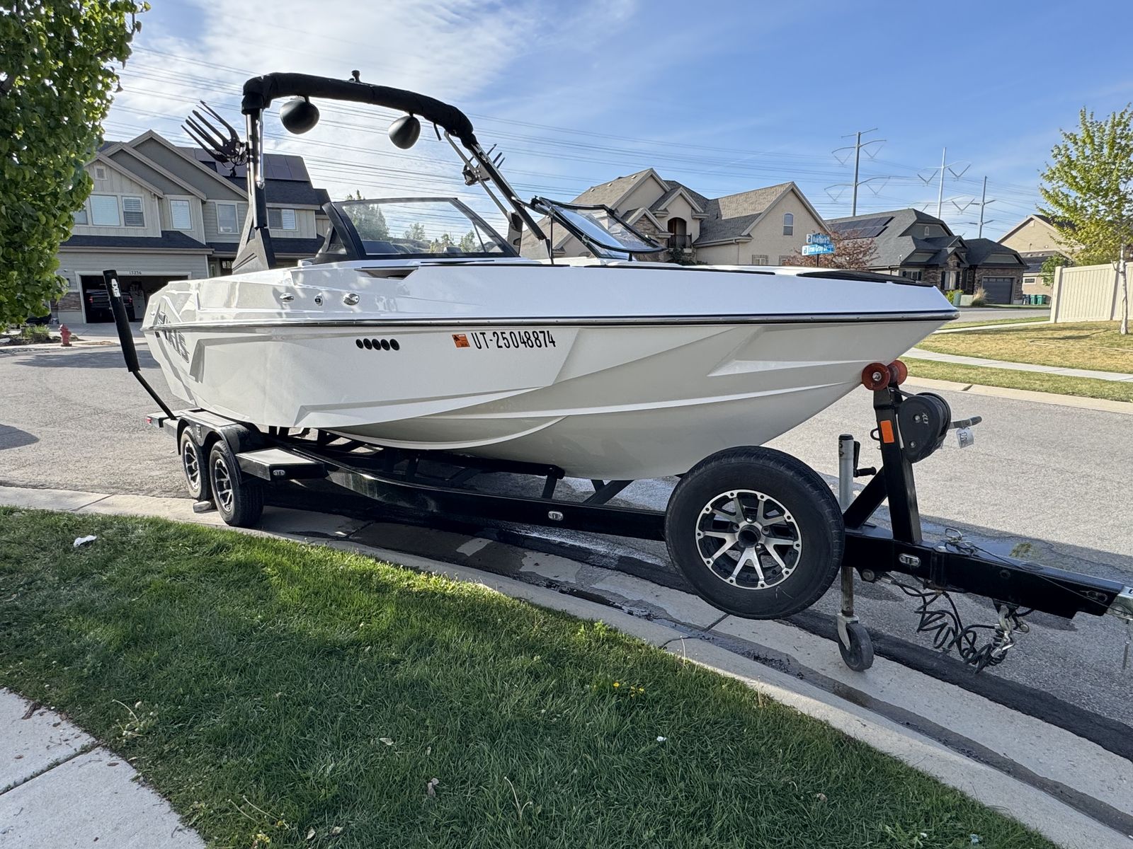 2022 Axis T23 – M5 Engine – Surf Gate