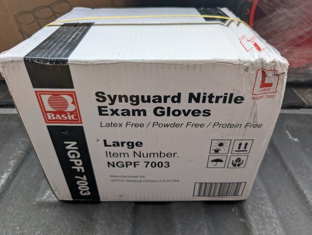 New Case of 1000 Nitrile Exam Gloves