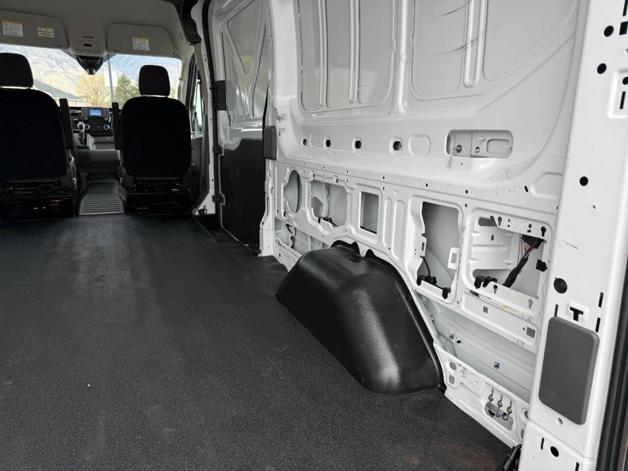 Main image 23