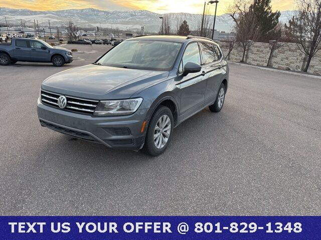 2020 VOLKSWAGEN TIGUAN S 4Motion