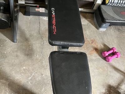 CAP Adjustable Weight Bench