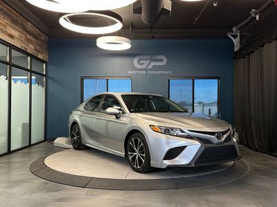 2019 TOYOTA CAMRY SE