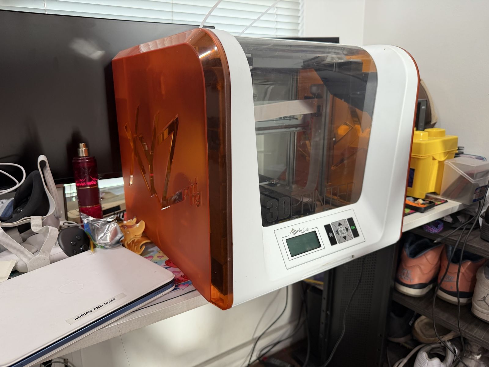 XYZprinting da Vinci Jr. 1.0 3D Printer - Compact, User-Friendly Desktop Model