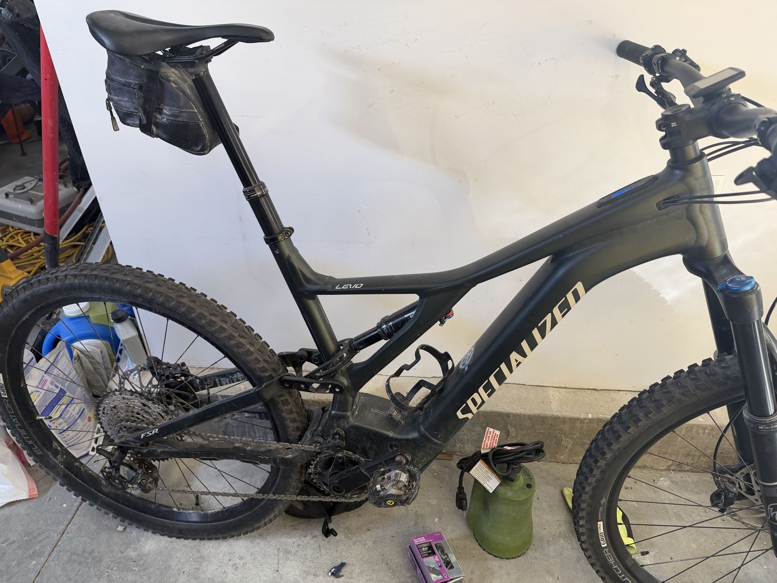 2021 Levo comp