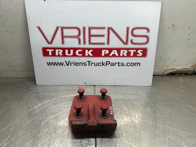 Cummins ISX Left Engine Mount for a Peterbilt