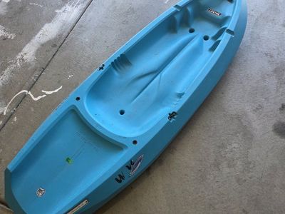 Lifetime Wave Youth Kayak - Blue, Max 140 lbs