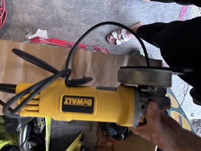 DeWalt Angle Grinder (Corded, 4.5 inch)