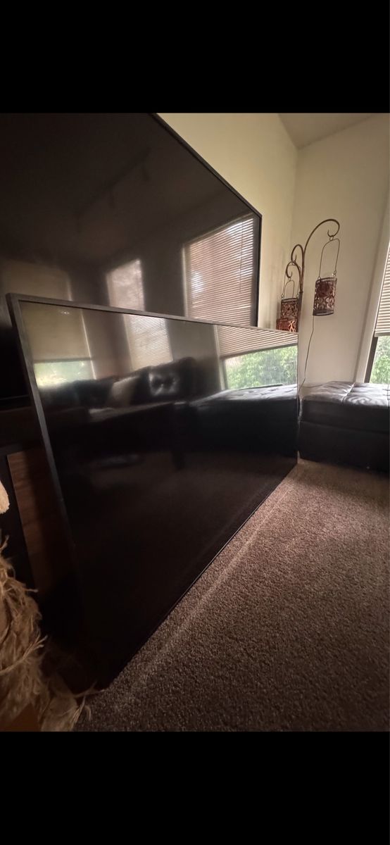 samsung 65" 4K UHD TV (SERIES QBB)