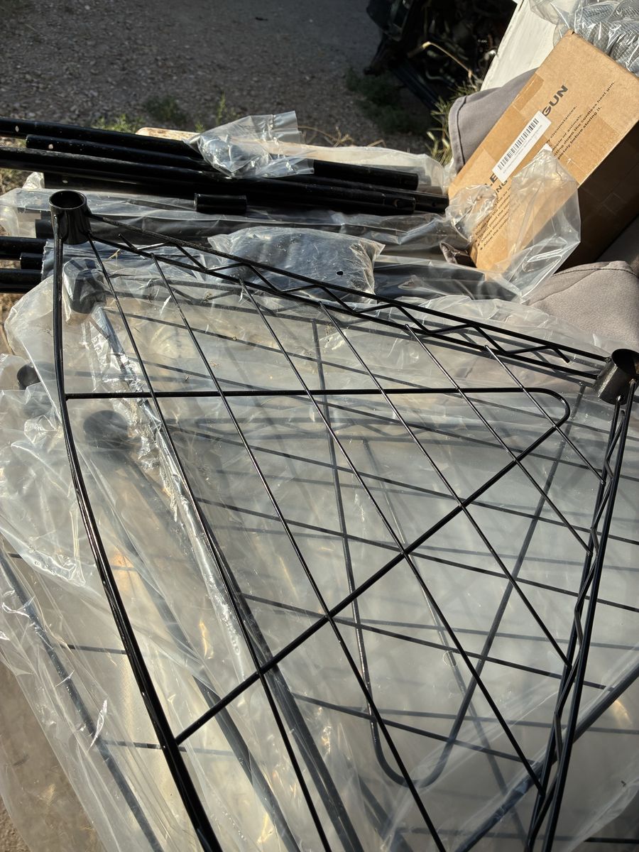 Main image 6
