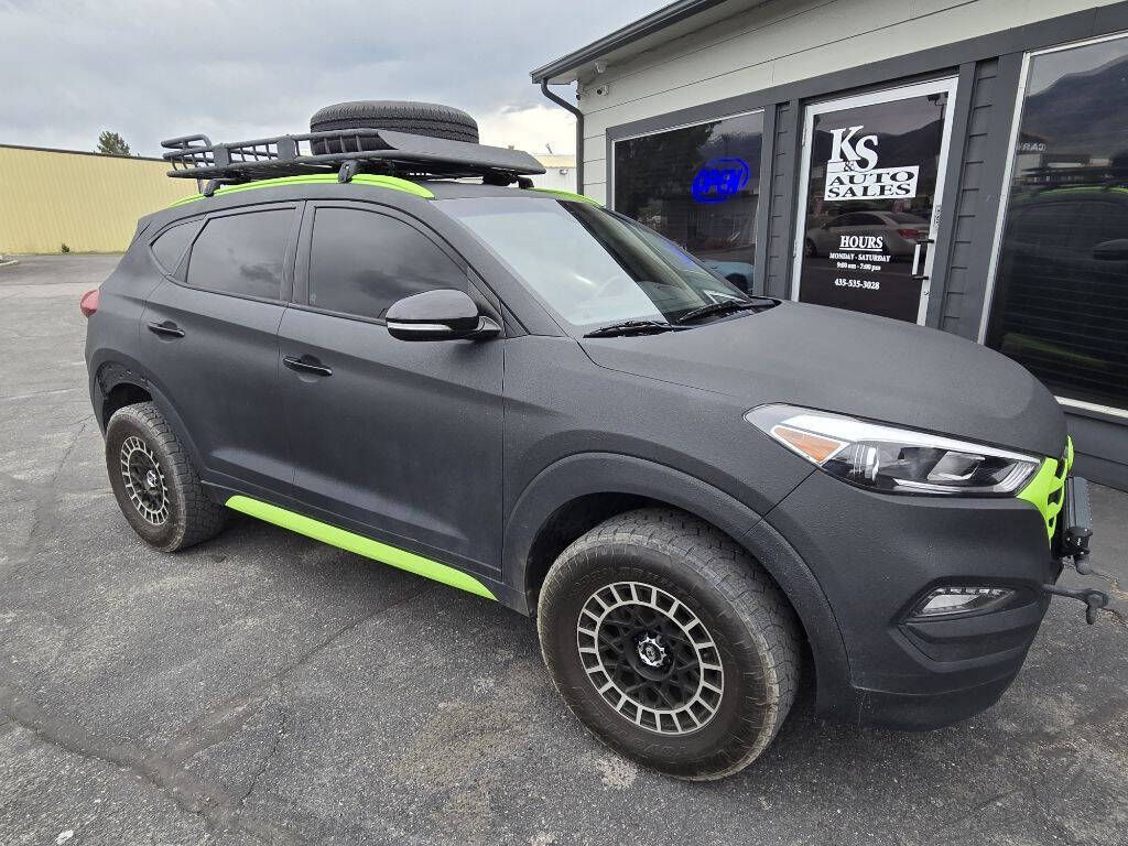 2017 HYUNDAI TUCSON Sport