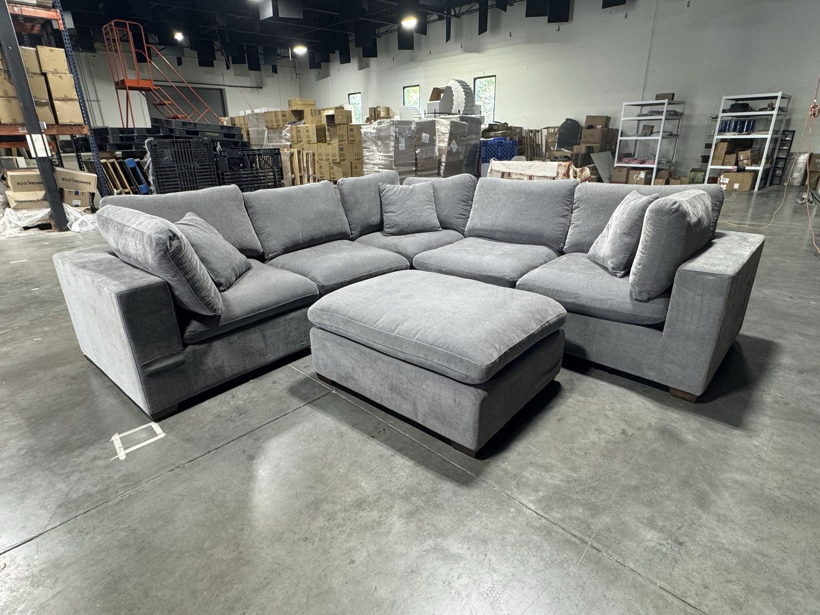 Lowell 6 Piece Modular Sectional w/ Ottoman