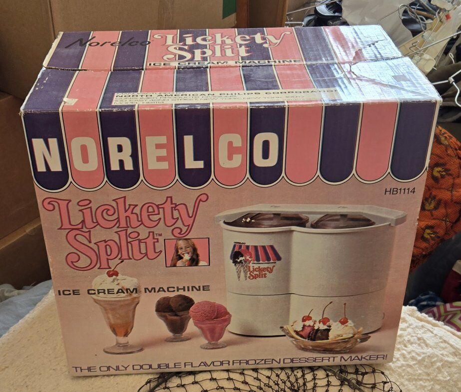 Vintage Norelco Lickety Split 1978 2 Quart Ice Cre