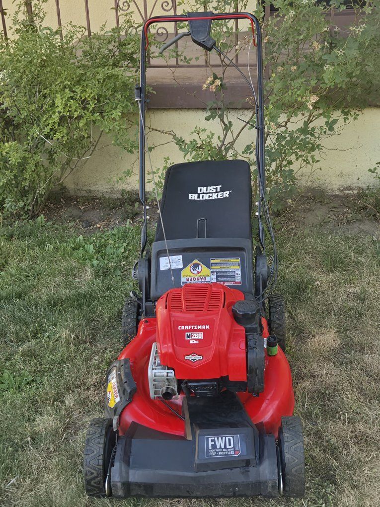 Craftsman M280 159cc 21" FWD Self-Propelled Gas Walk Behind Lawn Mower with Dust Blocker Bag