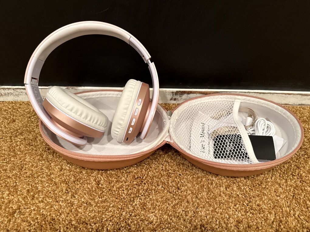 Bluetooth Wireless Over The Ears Headphones