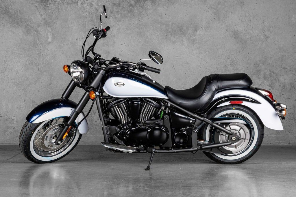 2026 Kawasaki Vulcan® 900 Classic