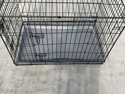 Folding Dog Crate - 36" L x 23" W x 25" H Wire Pet Kennel with Removable Tray