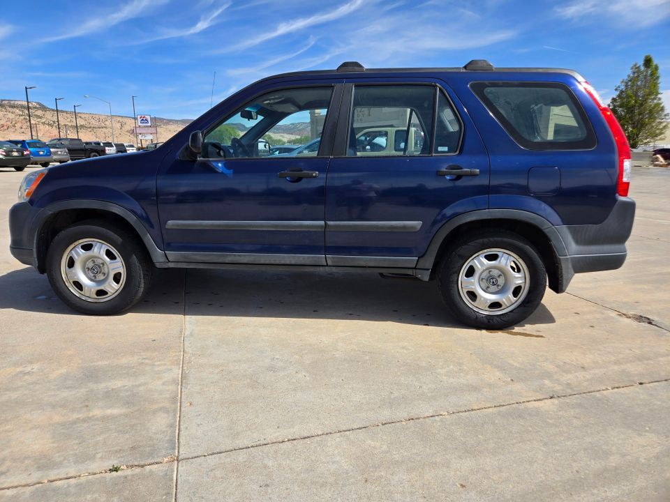 2005 HONDA CRV LX