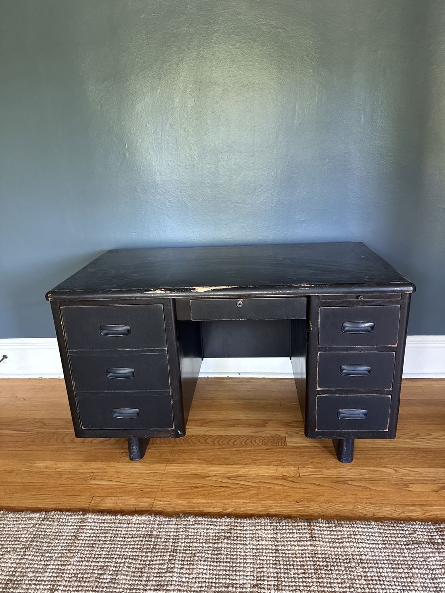 FREE DESK - vintage!