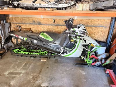 2015 Arctic Cat M 800 Sno Pro snowmobile.
