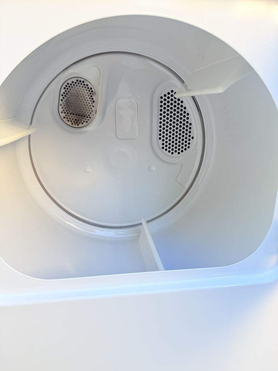 Main image 6