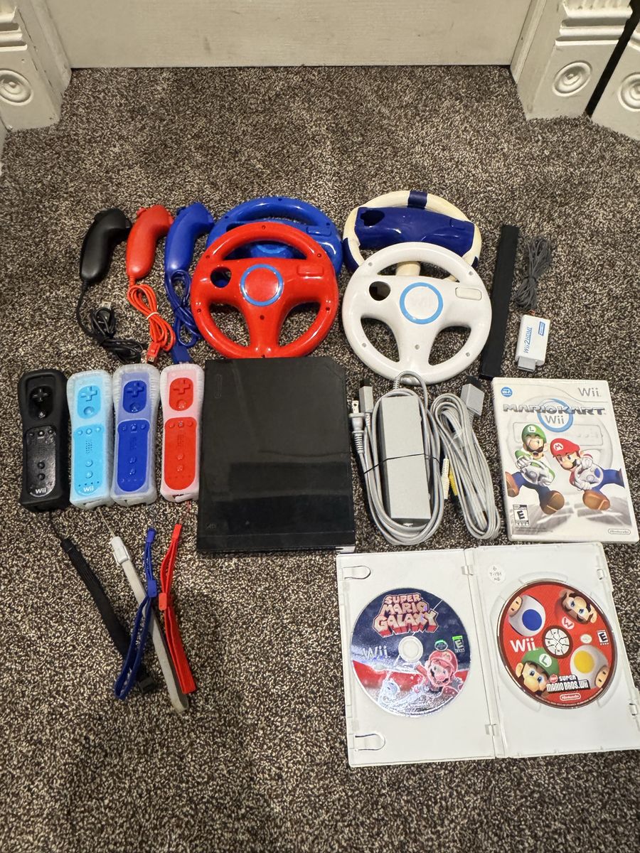 Nintendo Wii console and games