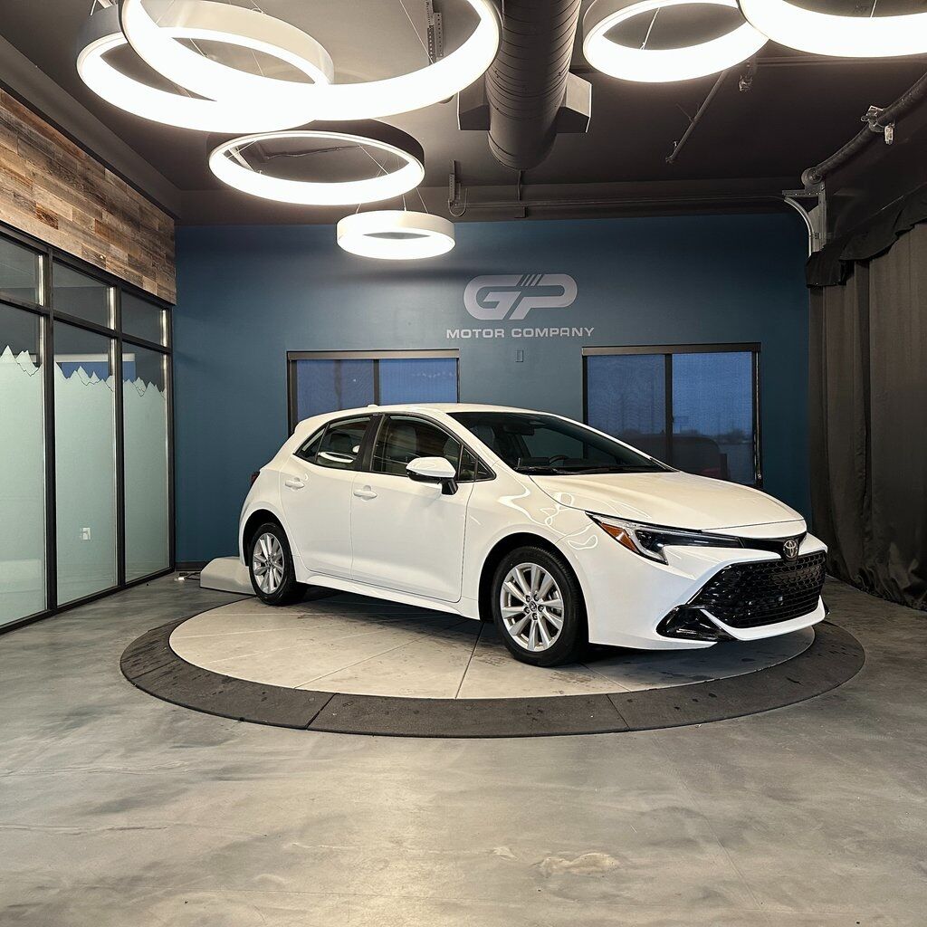 2023 Toyota Corolla Hatchback SE