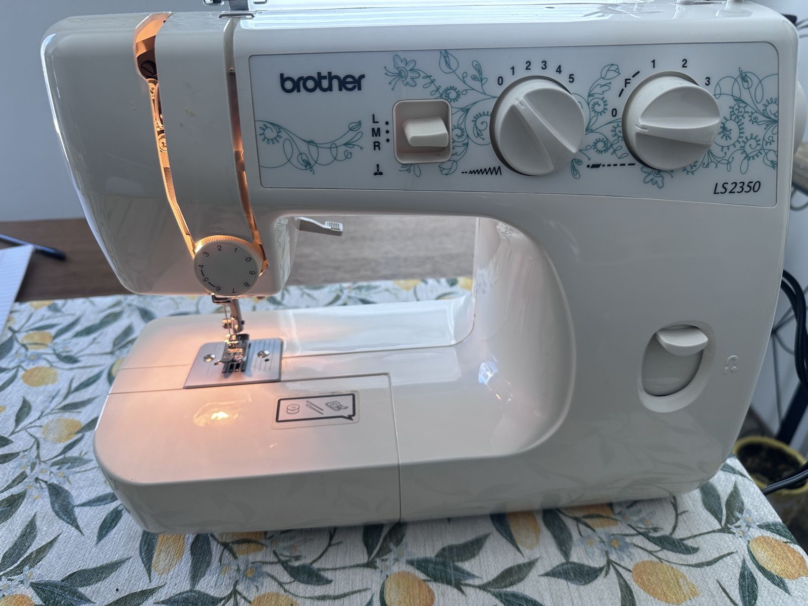 Brother LS2350 White Household Sewing Machine - Cleaned, oiled, and tested.working condition