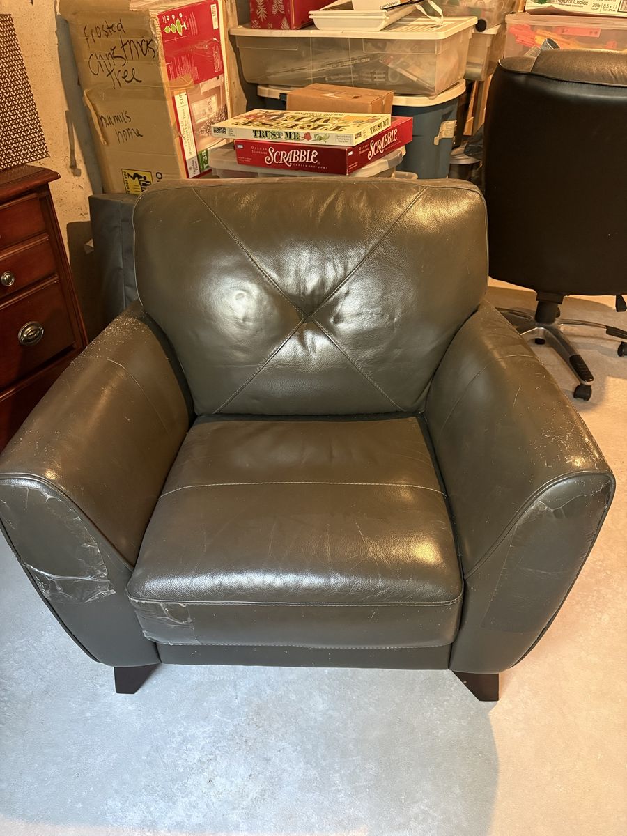 Leather Club Chair Distressed see pics