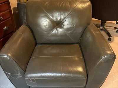 Leather Club Chair Distressed see pics